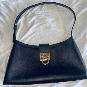 FERRAEGAMO NAVY BLUE SHOULDER BAG